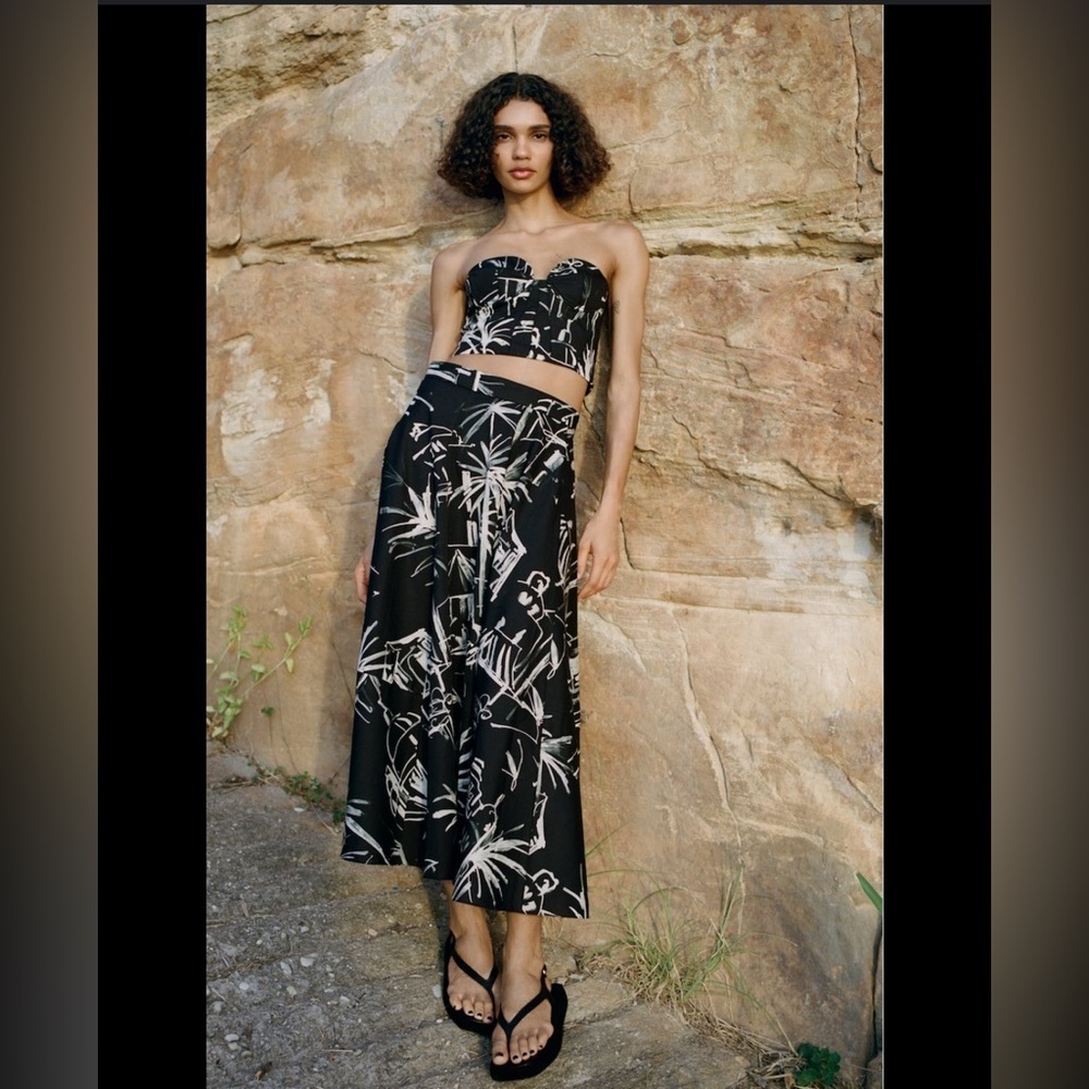 Zara floral printed midi skirt‎